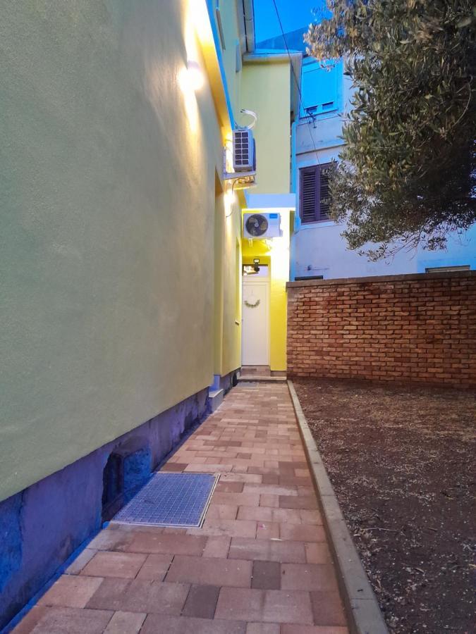 Apartmani Studio Apartmani Senjska Maslina Senj  Eksteriør billede