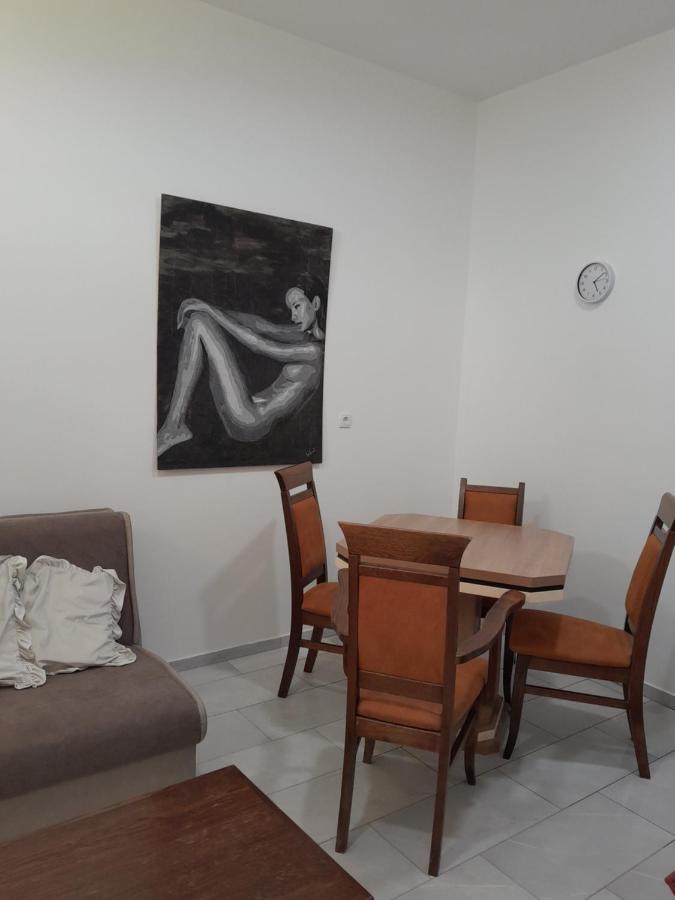 Apartmani Studio Apartmani Senjska Maslina Senj  Eksteriør billede
