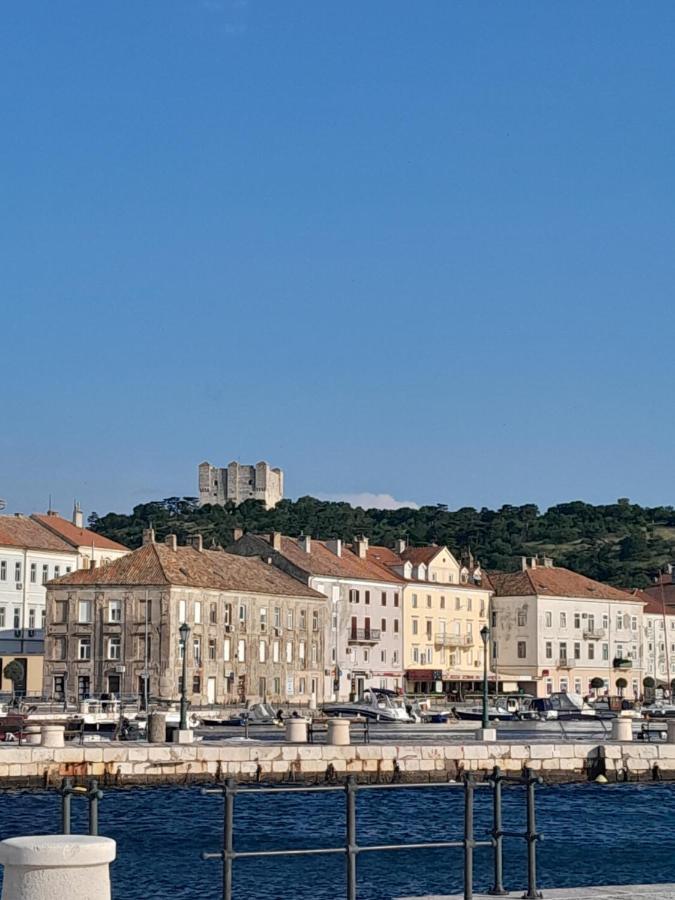 Apartmani Studio Apartmani Senjska Maslina Senj  Eksteriør billede